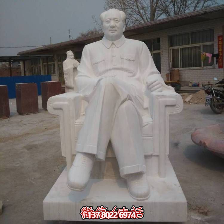 漢白玉石雕毛主席雕塑——走進(jìn)中國(guó)景區(qū)，欣賞傳統(tǒng)美術(shù)
