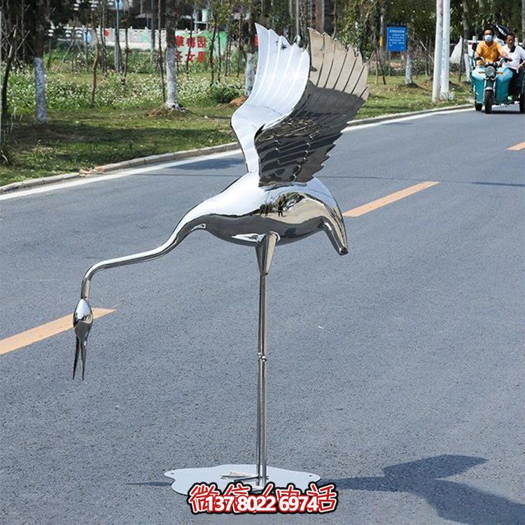 火烈鳥雕塑，美化你的園林景觀