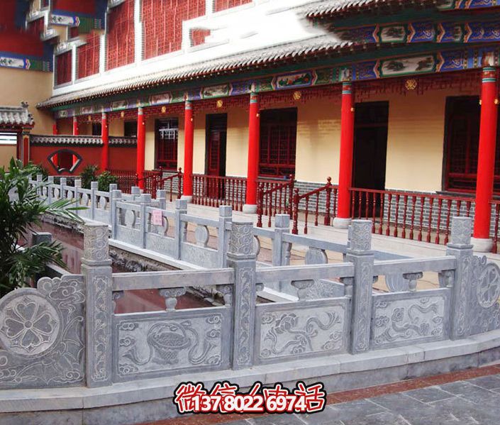 游覽大理，感受古老石欄桿的魅力
