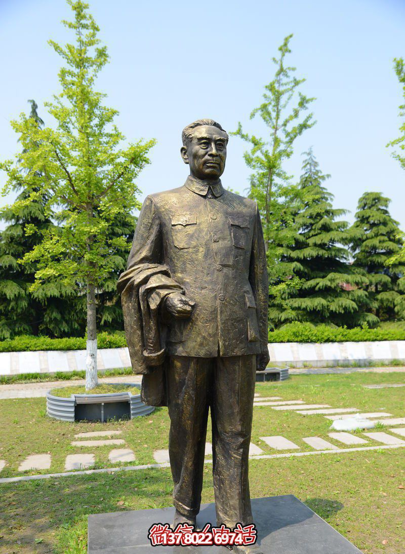 紀(jì)念周恩來偉人雕塑，緬懷歷史，見證輝煌