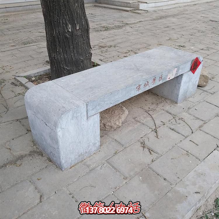 青石雕刻石凳，讓你盡情休閑