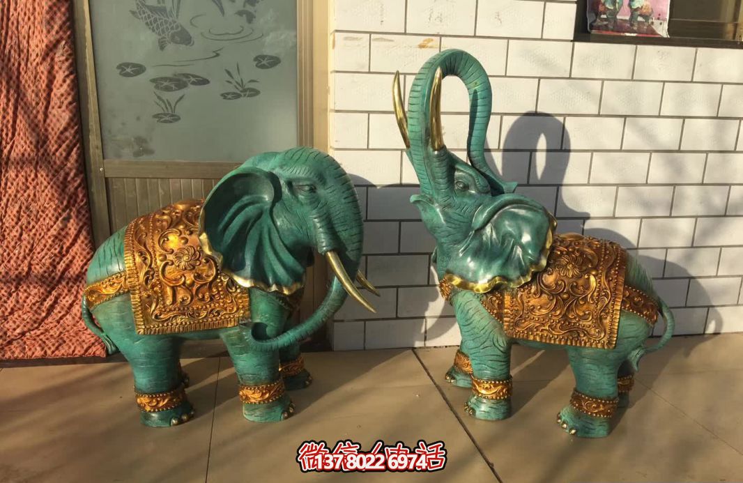 玻璃鋼大象彩繪雕塑，裝點室內(nèi)創(chuàng)意庭院