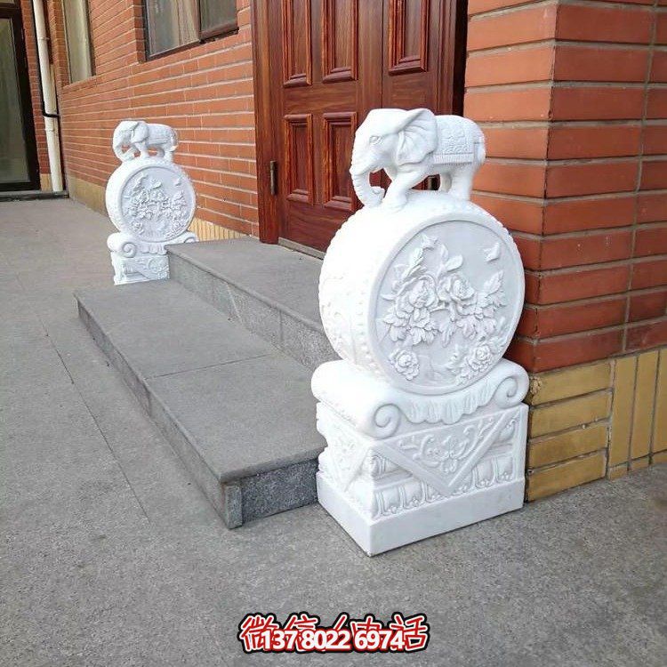 浪漫經(jīng)典，精致雕刻吉祥小象抱鼓石