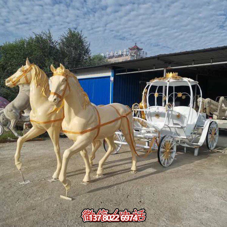 玻璃鋼仿真動(dòng)物馬車，讓您的公園和游樂場(chǎng)更具吸引力