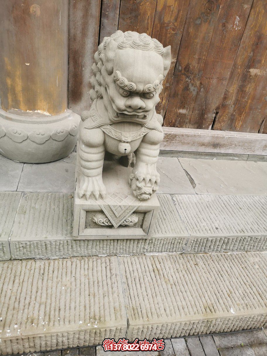 大理石石雕獅子雕塑，完美裝點(diǎn)庭院門口