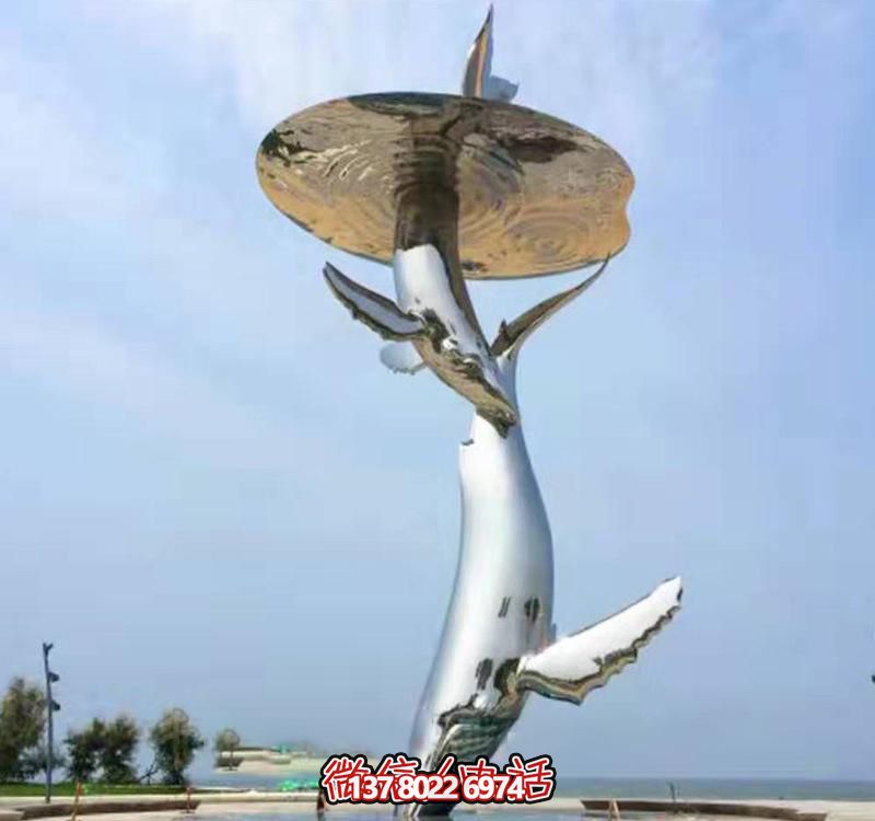 不銹鋼海豚雕塑，為戶外游泳添彩