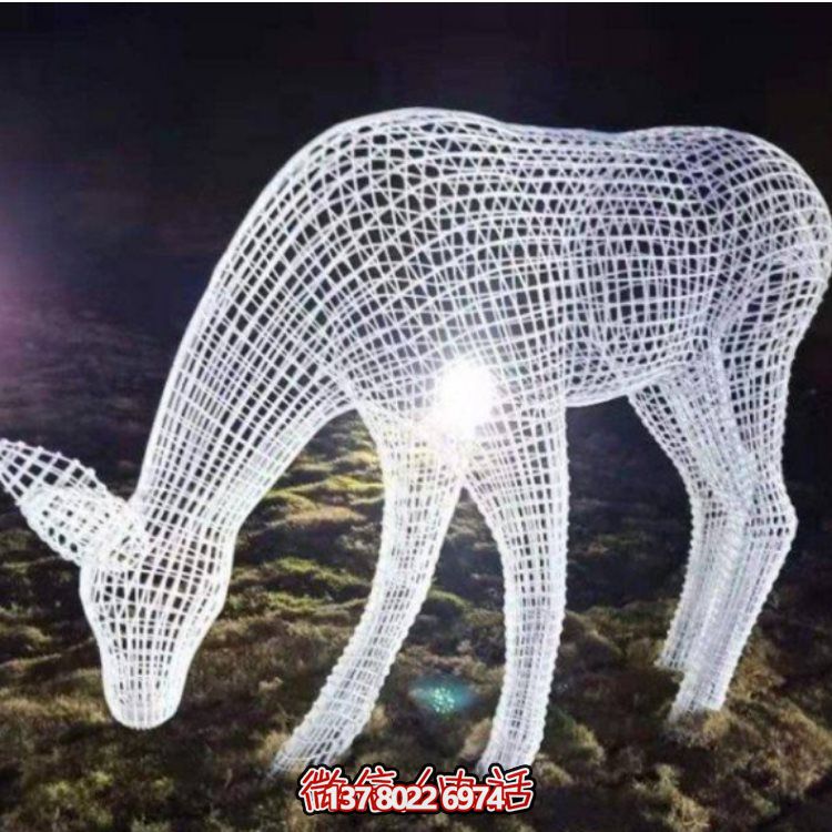 鏤空不銹鋼幾何梅花鹿雕塑，創(chuàng)意戶外擺件