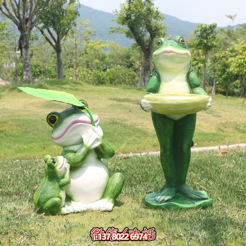 玻璃鋼創(chuàng)意青蛙雕塑，給游樂(lè)園帶來(lái)新的游樂(lè)體驗(yàn)