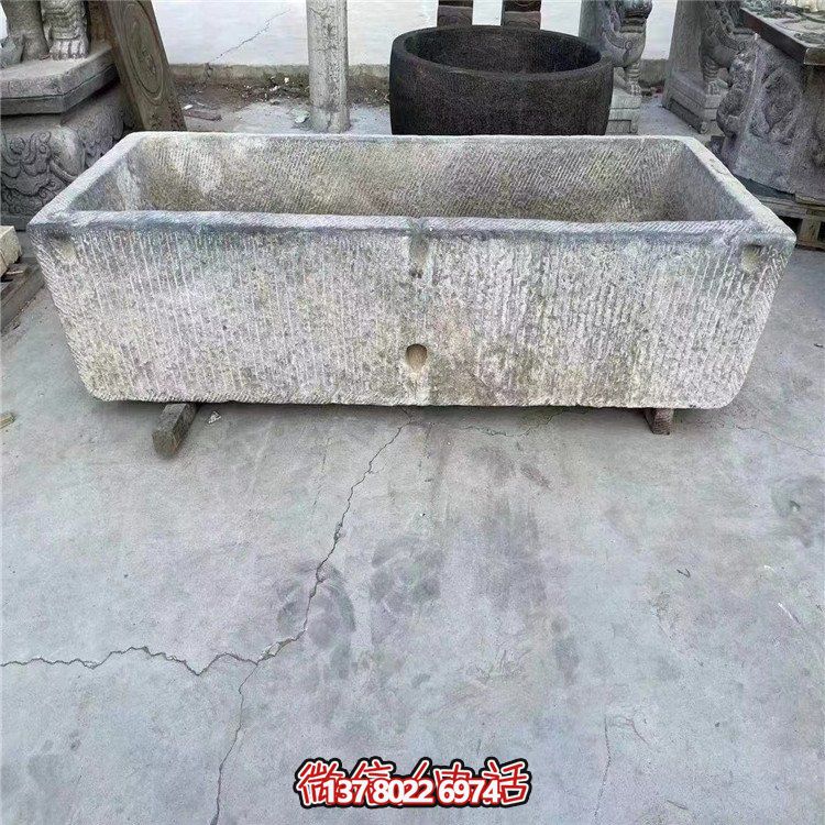 經(jīng)典石槽景觀裝飾，營造自然和諧的室外空間