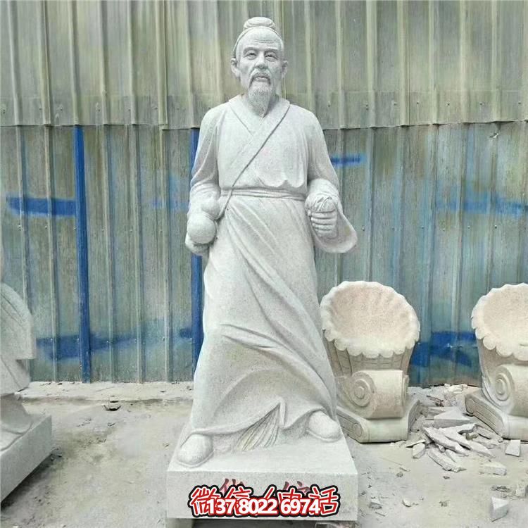 雅致古典大理石雕塑，點綴園林景觀