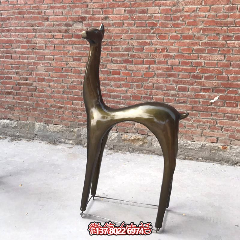 商品名稱(chēng)不銹鋼仿銅鹿雕塑戶外裝飾品 商品名稱(chēng)不銹鋼仿銅鹿雕塑戶外裝飾品