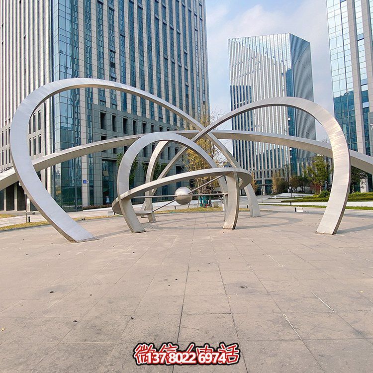 不銹鋼雕塑梅花鹿，現(xiàn)代幾何園林景觀裝飾