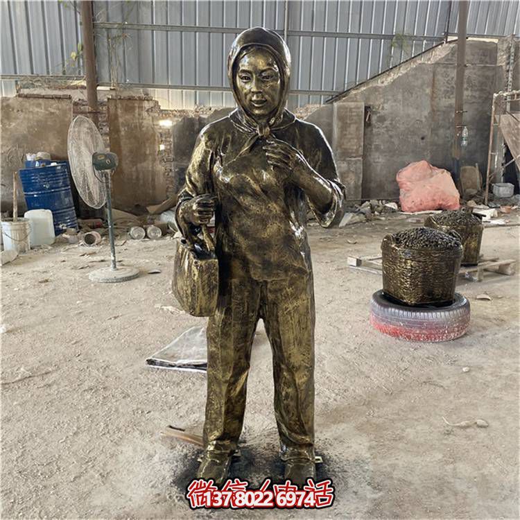 玻璃鋼仿銅人物雕塑，美化園林景區(qū)