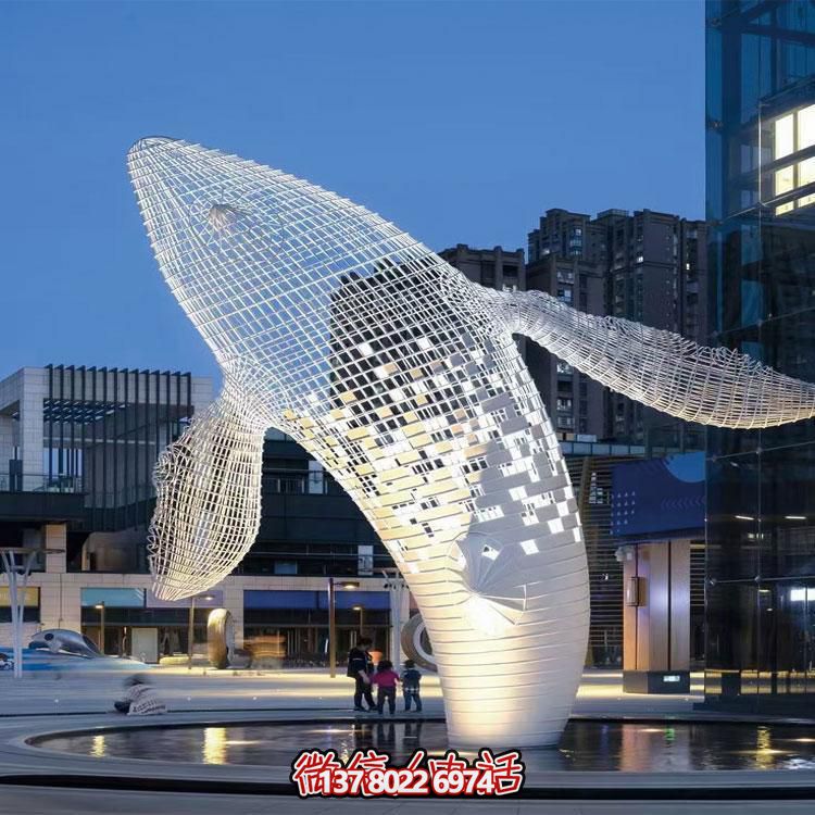 精美的大型不銹鋼網(wǎng)格鯨魚雕塑，綴點(diǎn)你的戶外空間