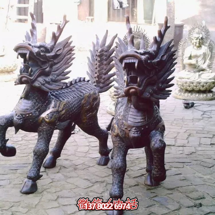 不銹鋼雕塑——精美的麒麟，奔跑、吼叫的象征